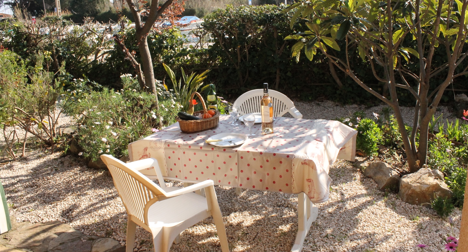 La terasse d'un des gites